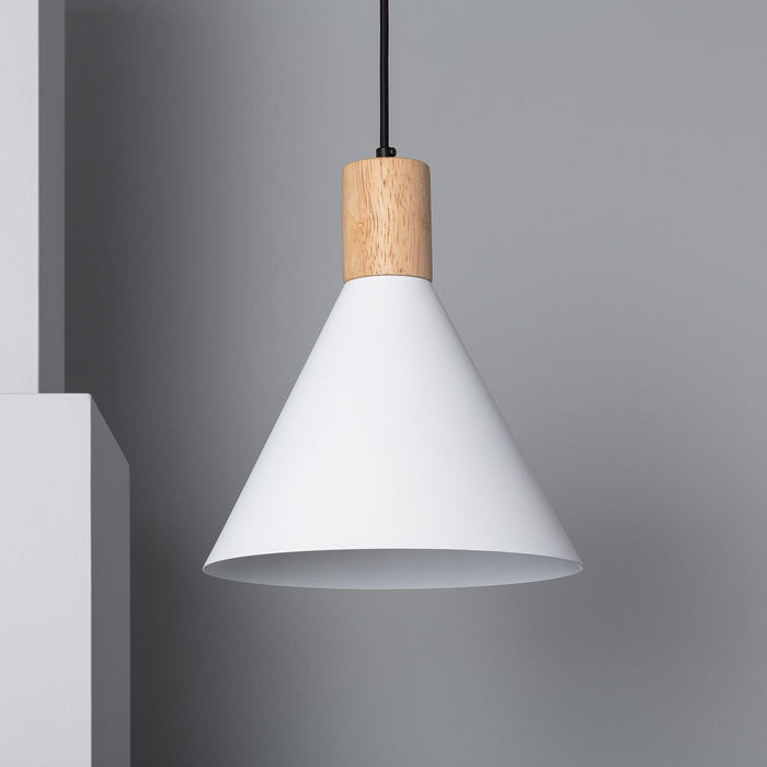 lampara-colgante-metal-y-madera-arbat.jpg