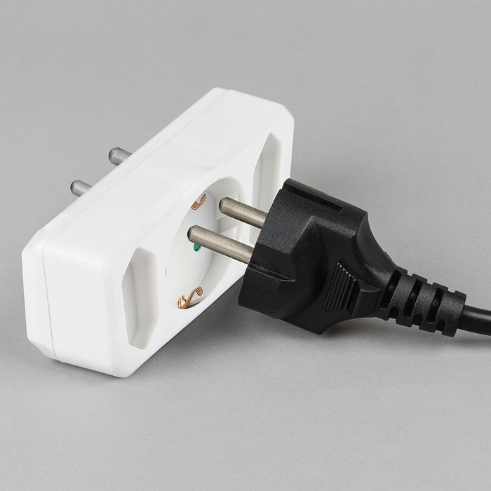 (Lot de 200) Adaptateur VT-1053 avec 2 prises (2.5A/16A) avec mise à la terre - Blanc