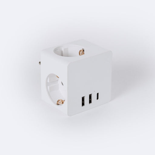 adaptador-enchufe-triple-tipo-f-schuko-2-usb-1-usb-c.jpg