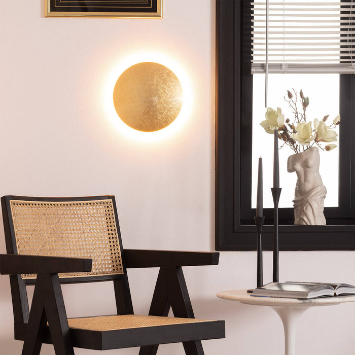 aplique-de-pared-led-18w-de-aluminio-iris-dorado.jpg