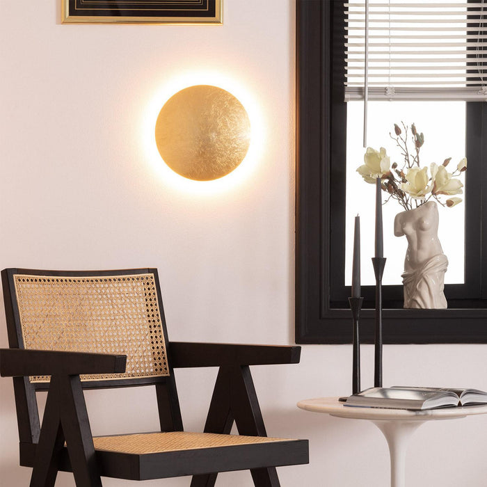 aplique-de-pared-led-18w-de-aluminio-iris-dorado.jpg