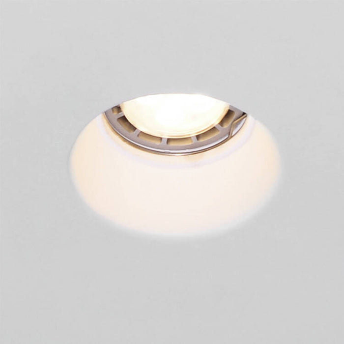 aro-downlight-integracion-escayolapladur-circular-para-bombilla-led-gu10-gu53-corte-o133-mm-ugr17.jpg