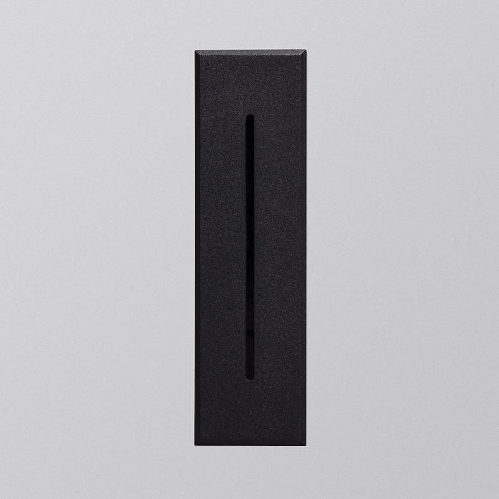 baliza-exterior-led-3w-empotrable-pared-rectangular-negro-lineal-wabi.jpg