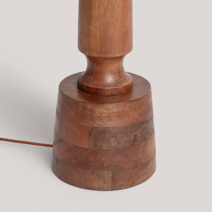 lampara-de-pie-madera-kehna.jpg