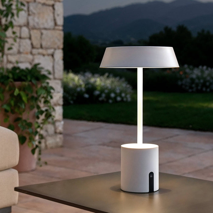 lampara-de-mesa-led-inalambrica-para-exterior-uliana.jpg
