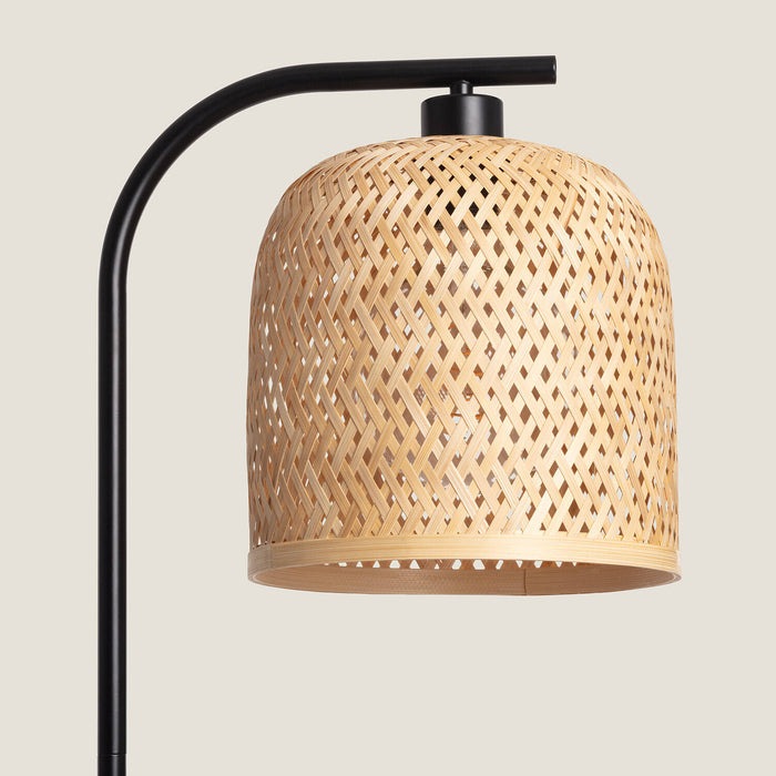 lampara-de-pie-bambu-adola.jpg