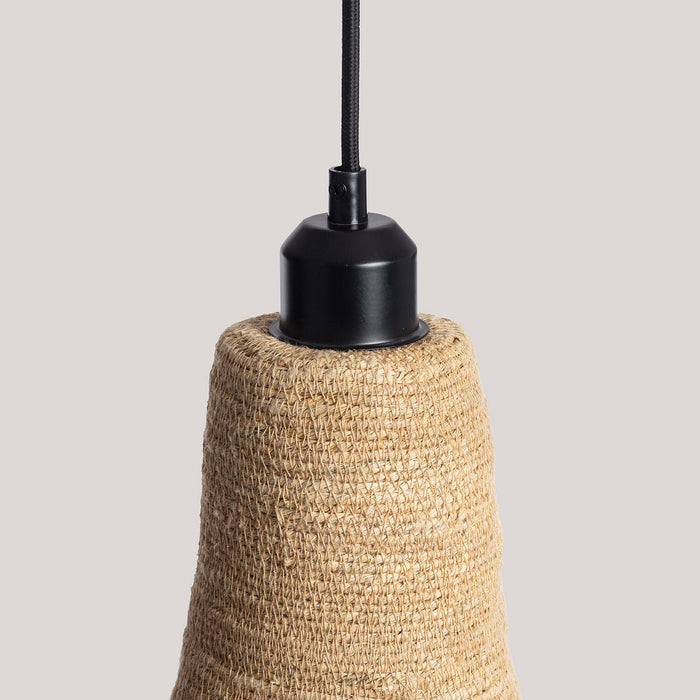 lampara-colgante-fibras-naturales-kavita-iluzzia.jpg