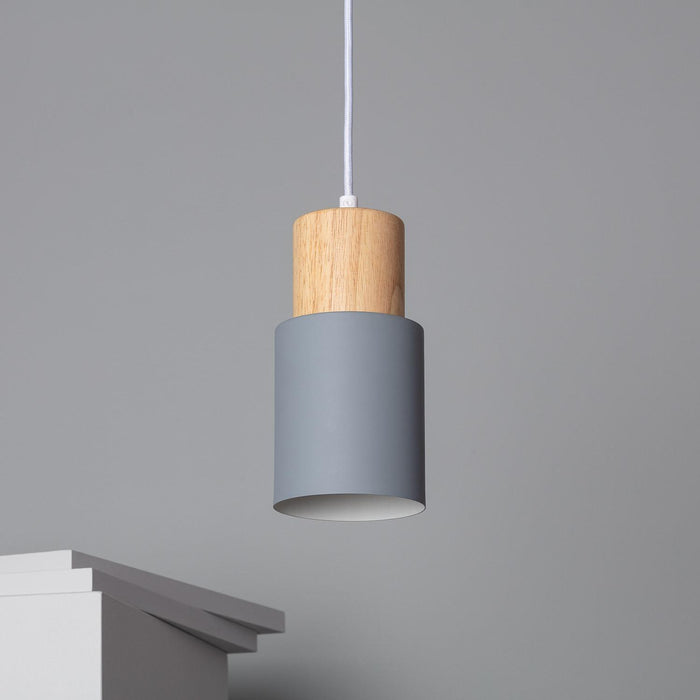 lampara-colgante-metal-y-madera-kidonge.jpg