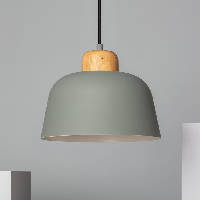 lampara-colgante-metal-y-madera-wawak.jpg