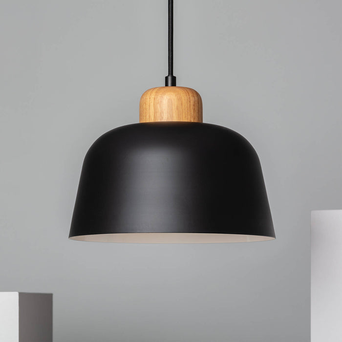 lampara-colgante-metal-y-madera-wawak.jpg