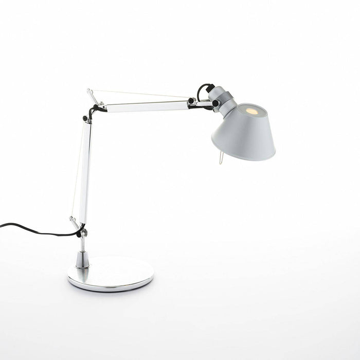 lampara-de-mesa-led-tolomeo-micro-artemide.jpg