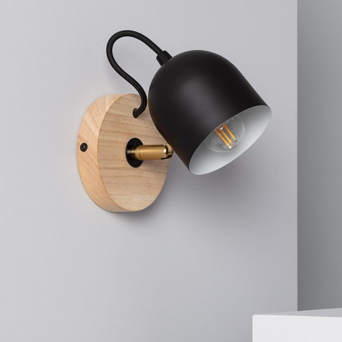 lampara-de-pared-de-madera-y-metal-acalco.jpg