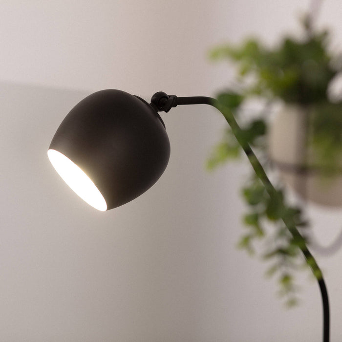 lampara-de-pared-de-metal-bando.jpg