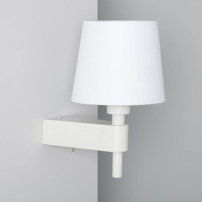 lampara-de-pared-de-metal-chini.jpg