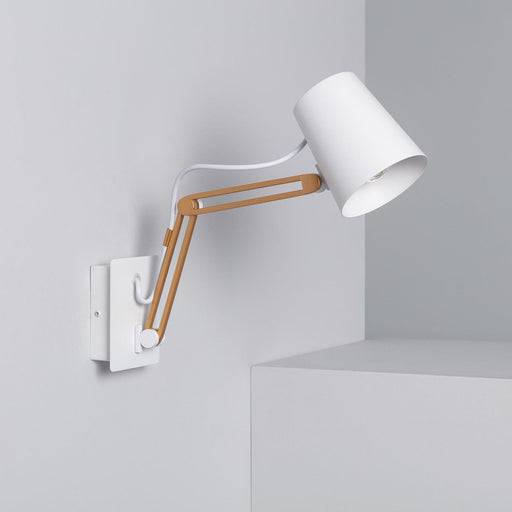 lampara-de-pared-de-metal-thincke.jpg