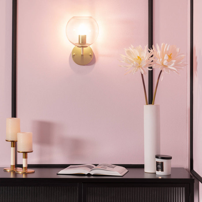 lampara-de-pared-de-metal-y-cristal-round-bern.jpg