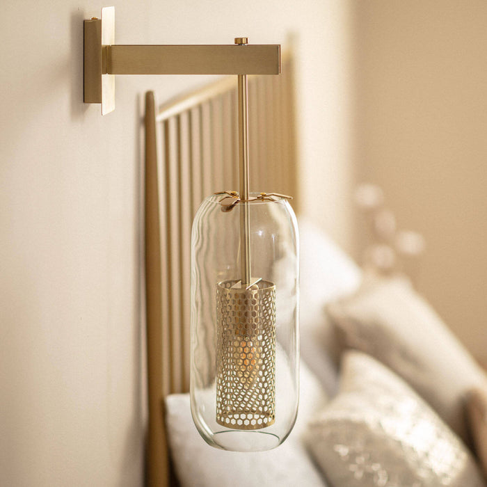 lampara-de-pared-metal-y-cristal-julieta.jpg