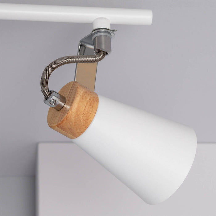 lampara-de-techo-orientable-metal-y-madera-3-focos-mara.jpg