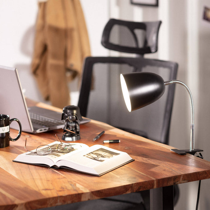 lampara-flexo-escritorio-de-metal-con-pinza-ripley.jpg