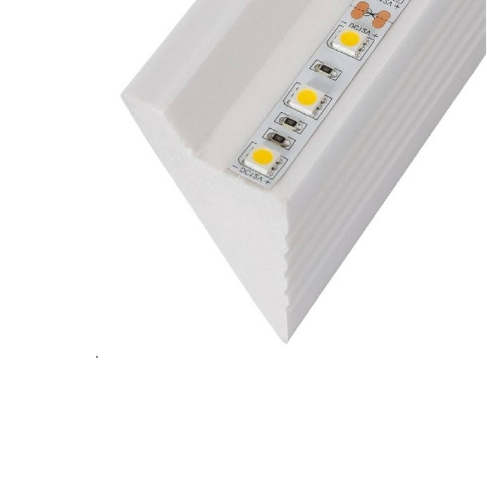 moldura-para-tira-led-2m-diagonal-modern.jpg
