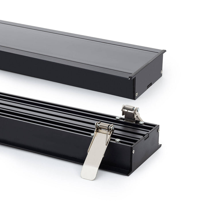perfil-de-aluminio-empotrable-de-gran-tamano-con-tapa-continua-para-tiras-led-hasta-60mm.jpg