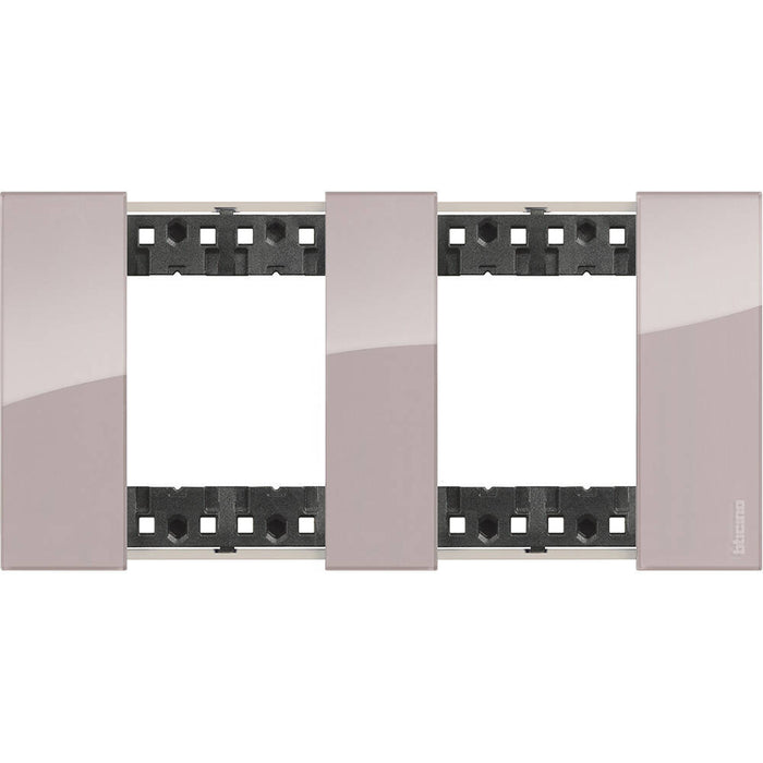 placa-embellecedora-2-x-2-modulos-kristall-bticino-living-now-ka4802m2d.jpg
